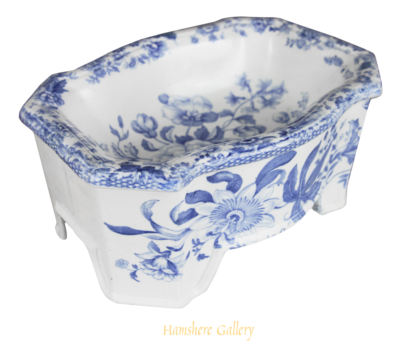 Click to see full size: A 19th century blue and white Spode / Copeland & Garett New Blanche “British Flowers” pattern dog bowl