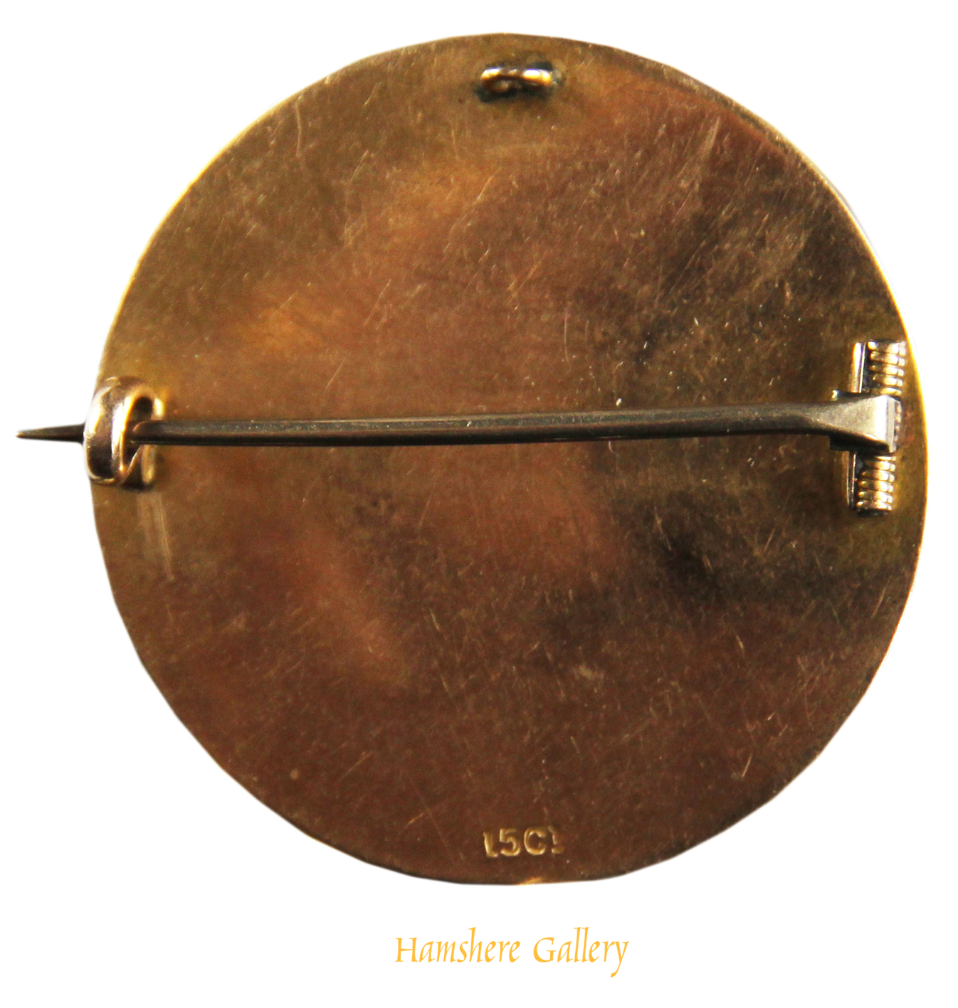 Click for larger image: A Victorian gold enamel brooch / of an English Toy Spaniel / King Charles Spaniel  - A Victorian gold enamel brooch / of an English Toy Spaniel / King Charles Spaniel 