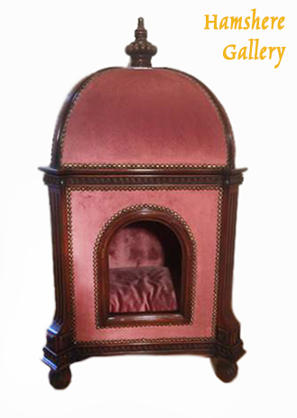 Click to see full size: A contemporary Marie Antoinette tabouret style dog bed / niche.- A contemporary Marie Antoinette tabouret style dog bed / niche.
