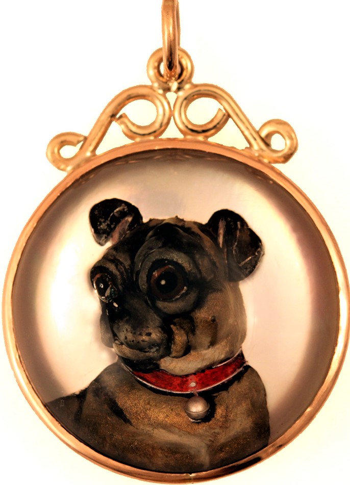 Click to see full size: Reverse intaglio crystal of a Pug